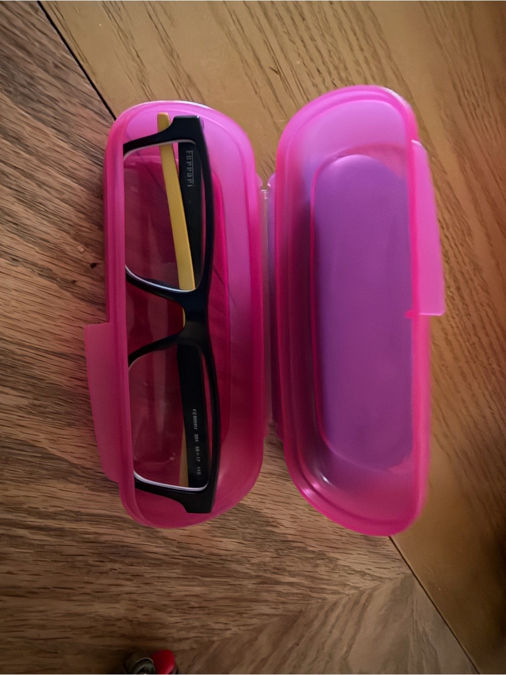 2 Tupperware Granola Bar Keepers / Eyeglasses Cases - Picture 6 of 6